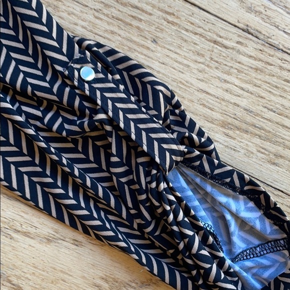 NY & Co top - Picture 4 of 7